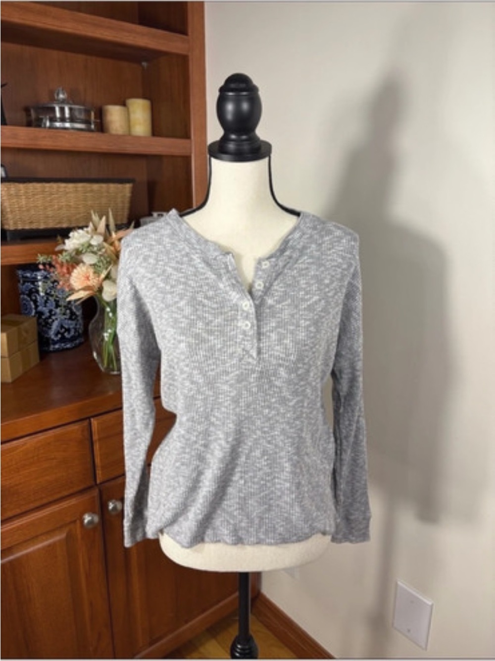 aerie Heather Gray Long-Sleeve Henley Top